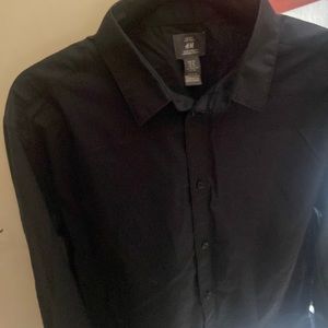 black dressing shirt H&M
